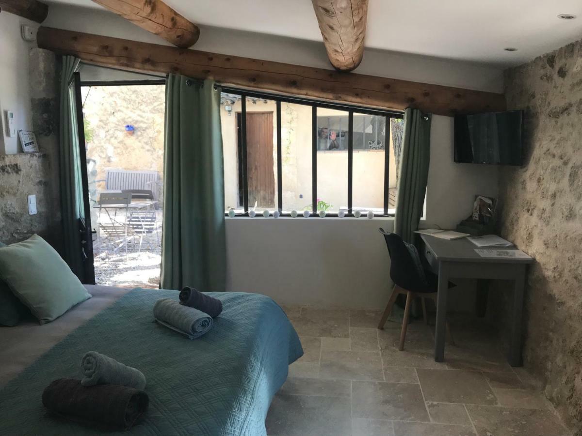 Bastide Bellugue Maison D'Hotes Reseau Bienvenue A La Ferme A 3 Minutes De Lourmarin Cadenet Buitenkant foto